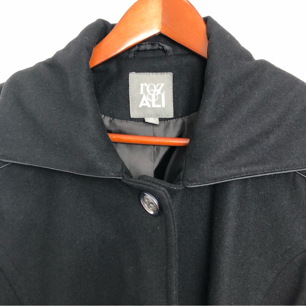 ROZ & ALI | Black Coat - Picture 8 of 13